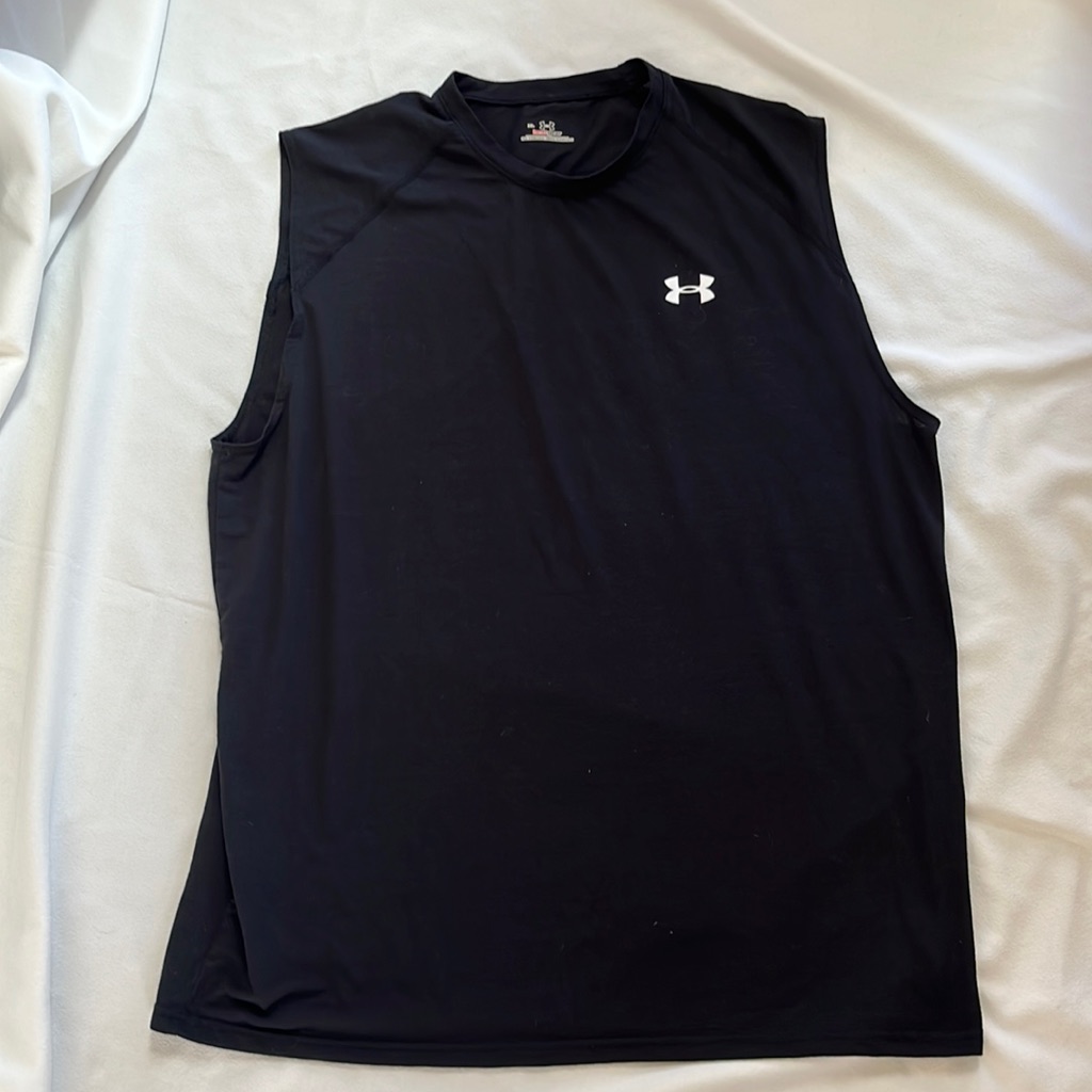 Underarmour Short Sleeve Shirt